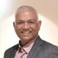 Neville Moses headshot